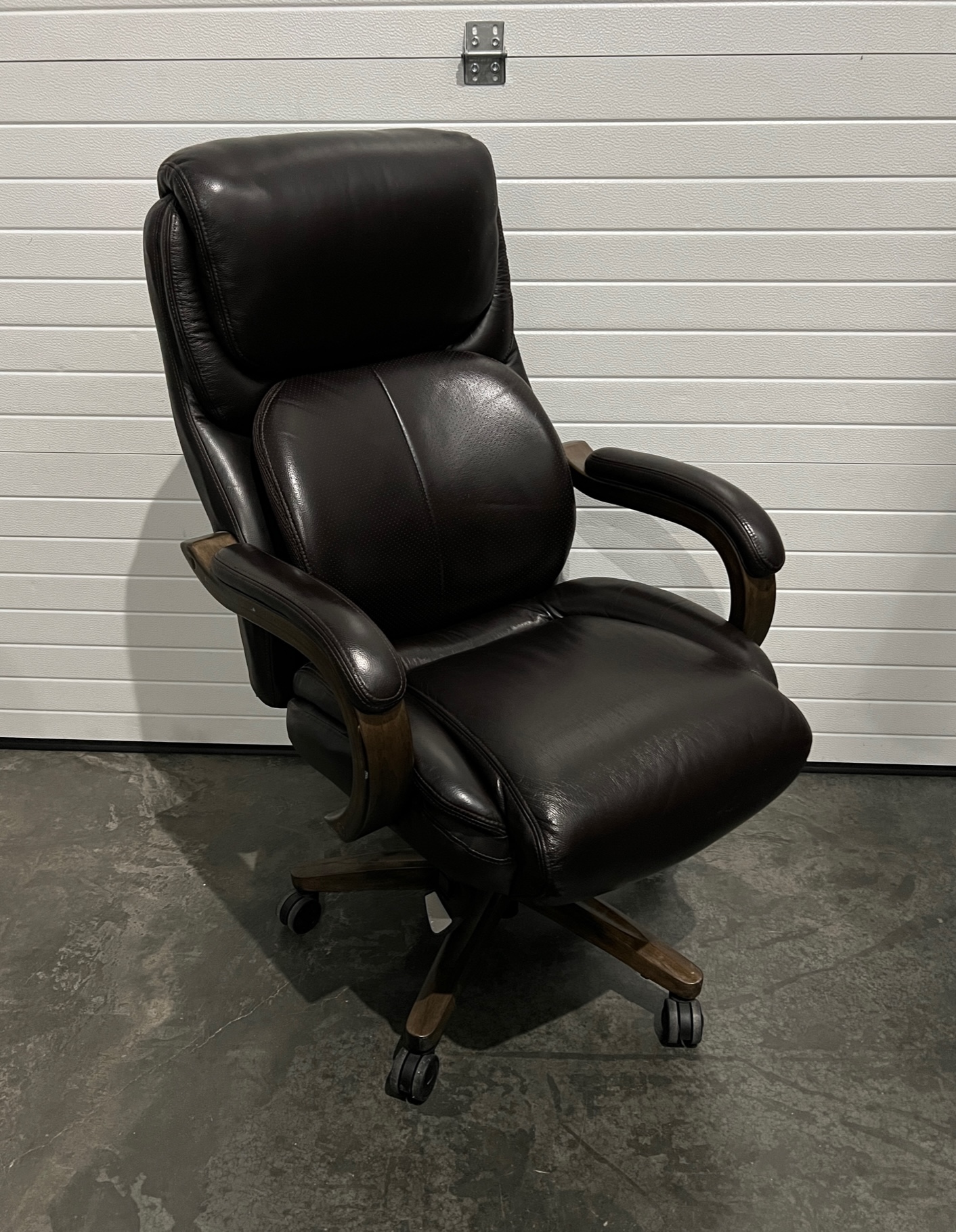 High End Espresso LaZBoy Executive Leather Office Chair Creative