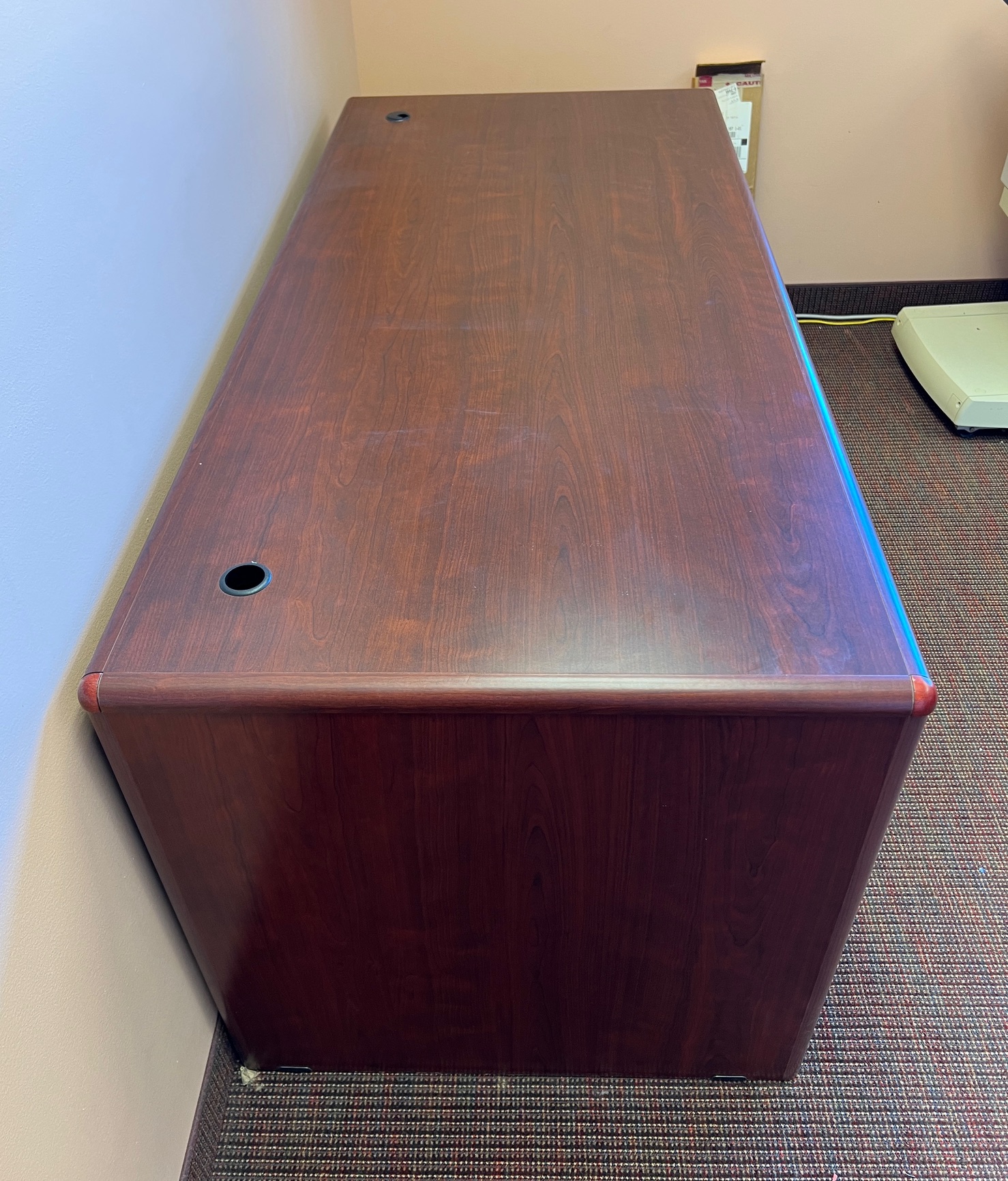 Commercial Grade Cherry Pressboard 4-Drawer Executive Office Desks ...